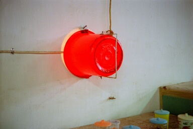 Roter Lampenschirm